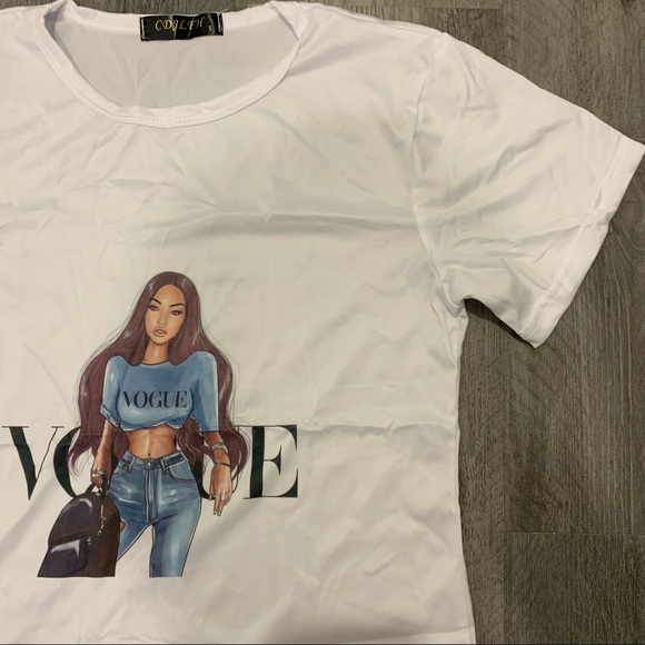 VOGUE White Tshirt - Picture 3 of 5